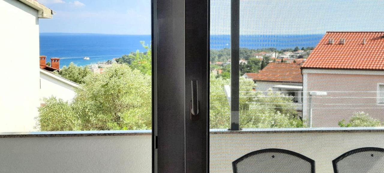 Apartment Miroslav Krk Town Exterior photo